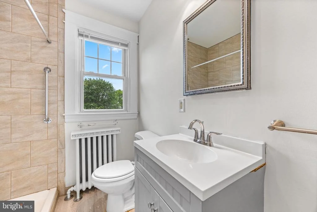 Photo of 1257 CIRCLE DRIVE