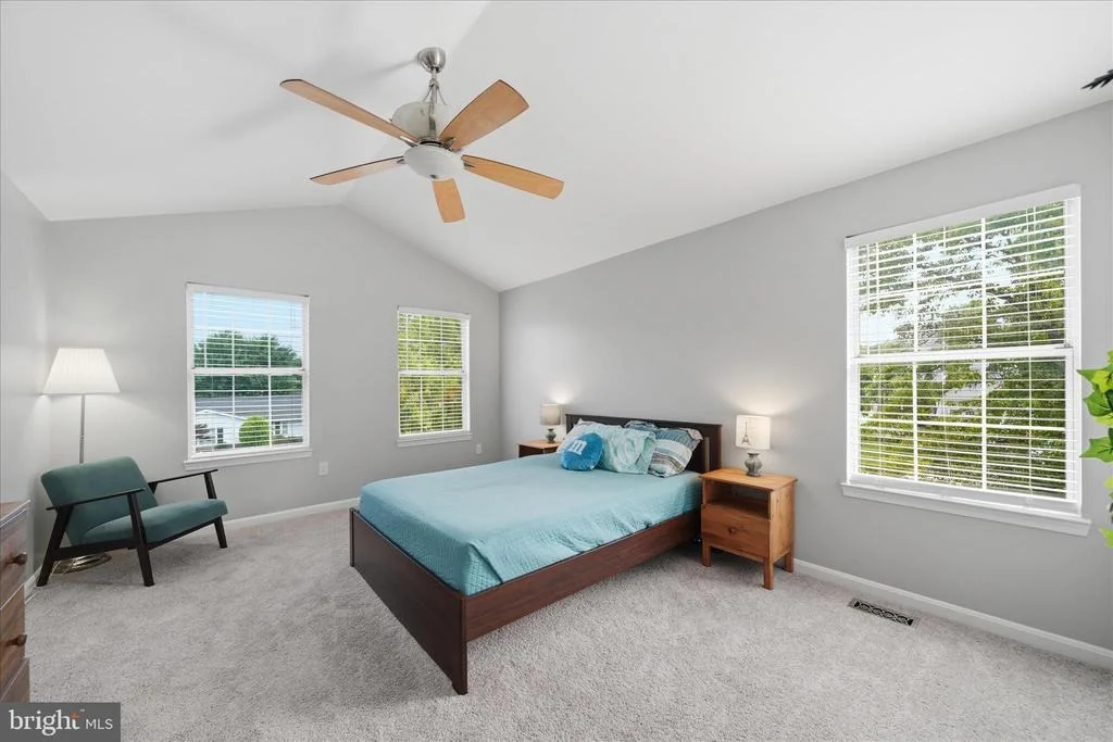 Photo of 7927 CITADEL DRIVE
