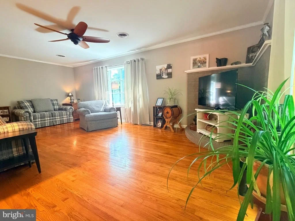 Photo of 4 BURR HILL DRIVE
