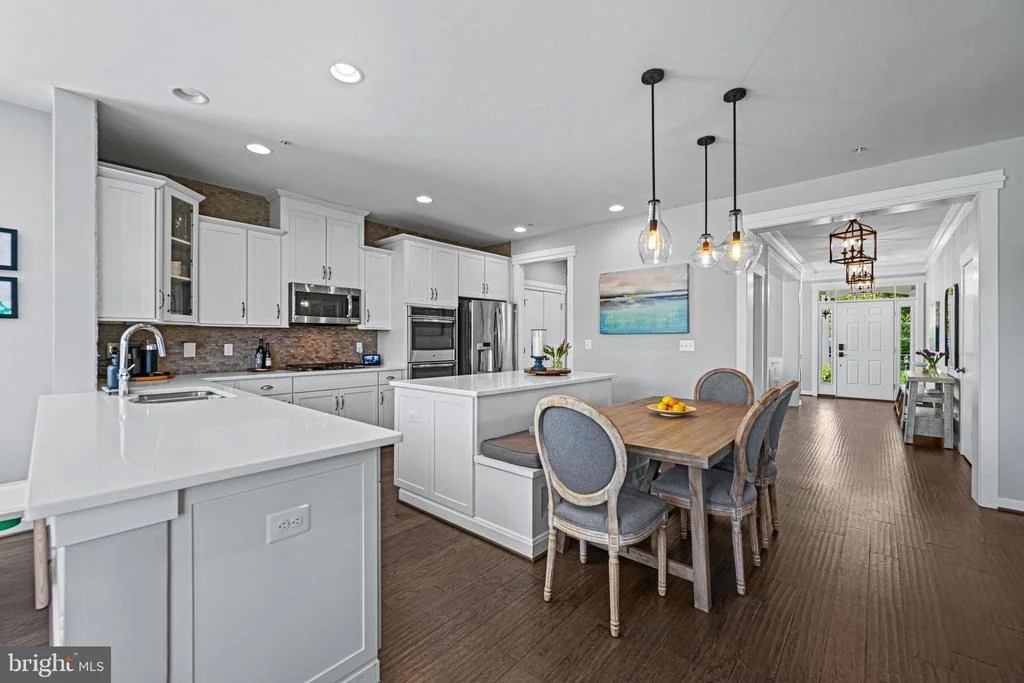 Photo of 2419 MACALLISTER LANE