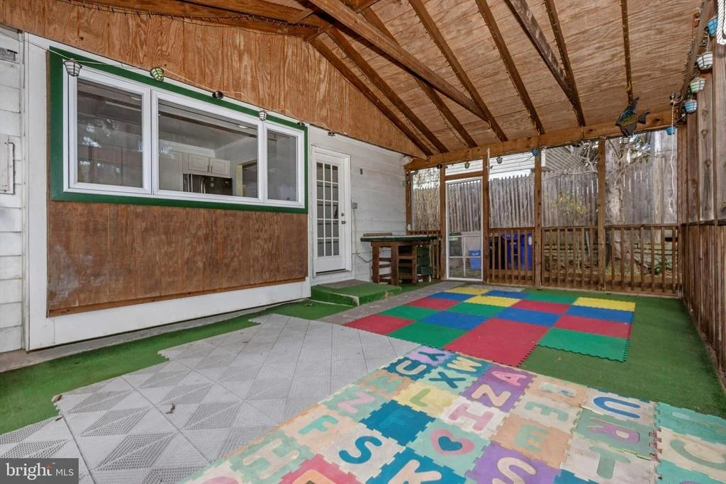 Photo of 4112 WELLER ROAD