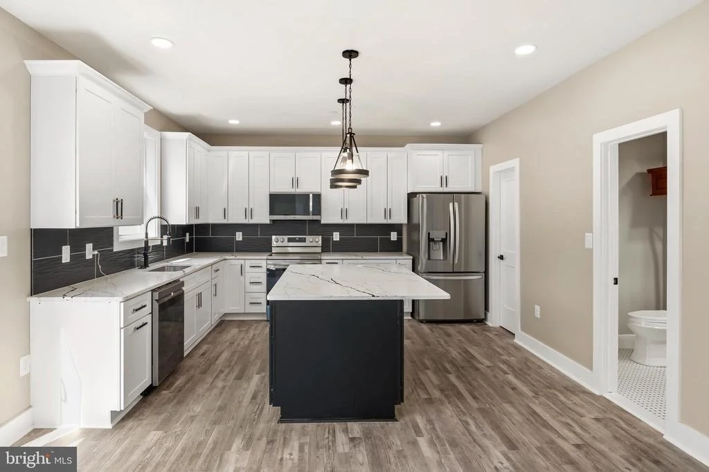 Photo of 584 PARK ROAD