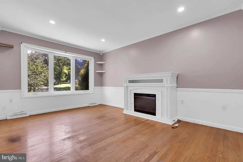 Photo of 6621 WILLIS LANE