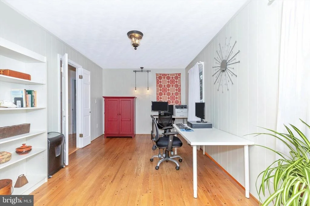 Photo of 28313 HONEYSUCKLE DRIVE