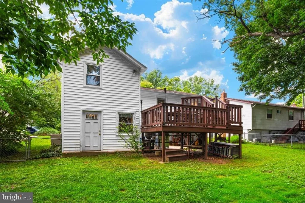 Photo of 10113 DAY AVENUE