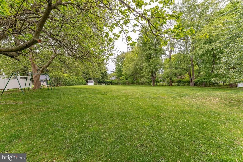 Photo of 1239 UPTON CIRCLE