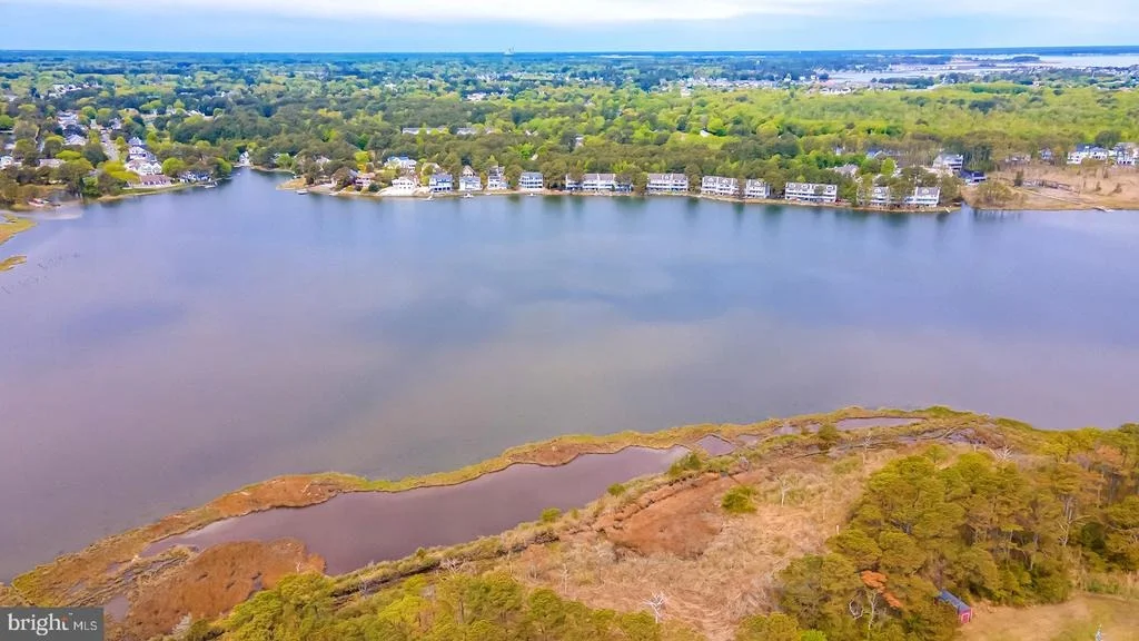Photo of 208 POND VIEW DRIVE