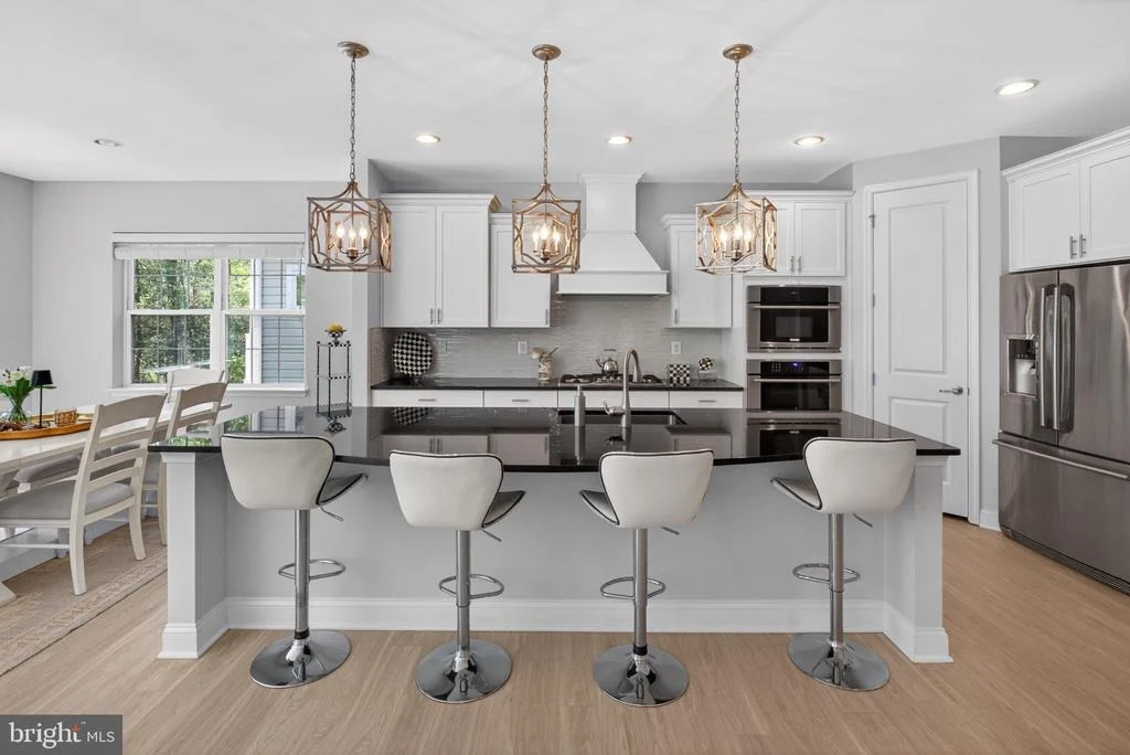 Photo of 18117 WEAVERS MILL LANE
