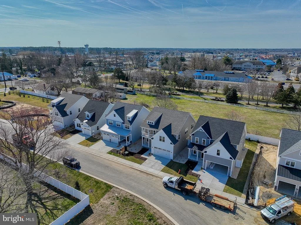 Photo of 33743 CATCHING COVE CT LOT 4