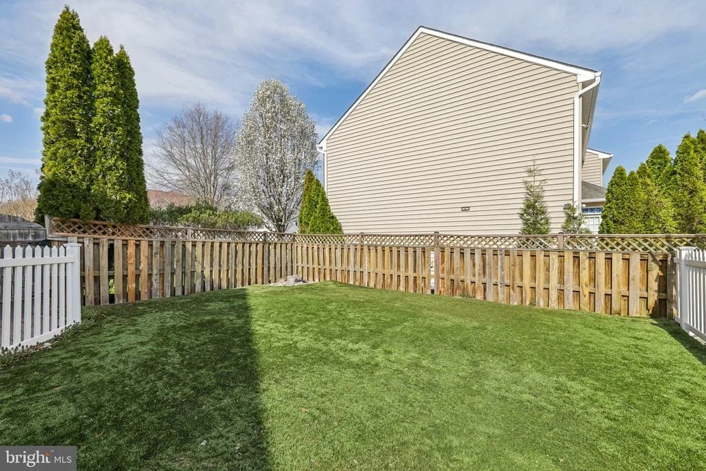Photo of 517 WET SAND DRIVE