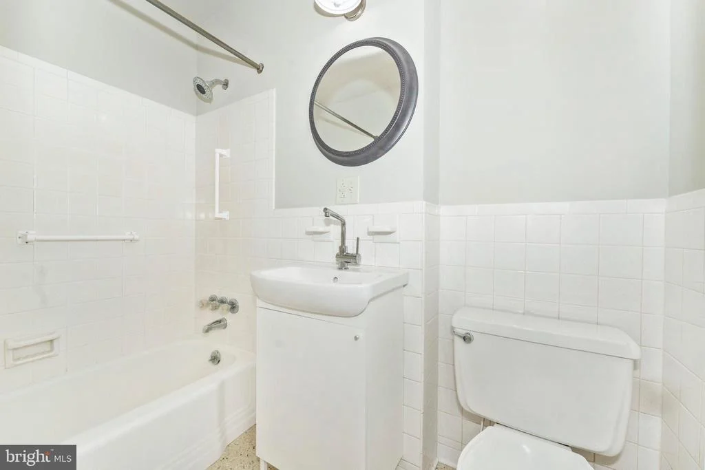 Photo of 6438 BROAD RUN ROAD