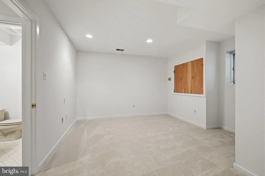 Photo of 11505 LE HAVRE DRIVE