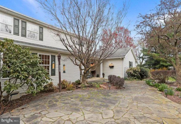 Photo of 955 STAYMAN DRIVE