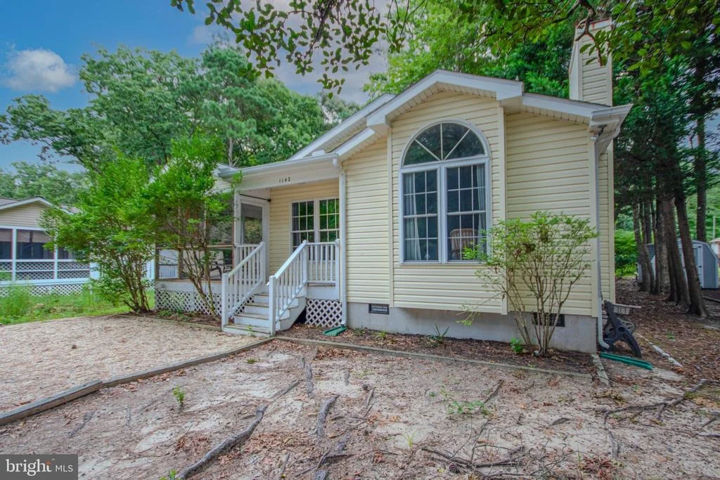Photo of 1142 OCEAN PARKWAY
