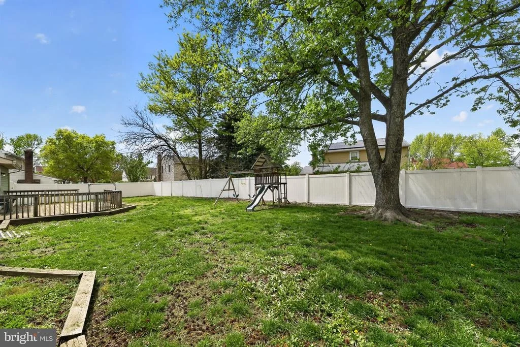 Photo of 302 WINDSOR LANE