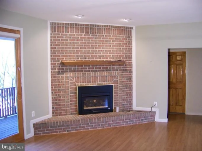 Photo of 16836 HARDY ROAD
