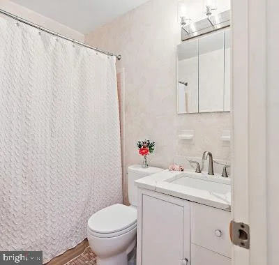 Photo of 616 KENBROOK DRIVE