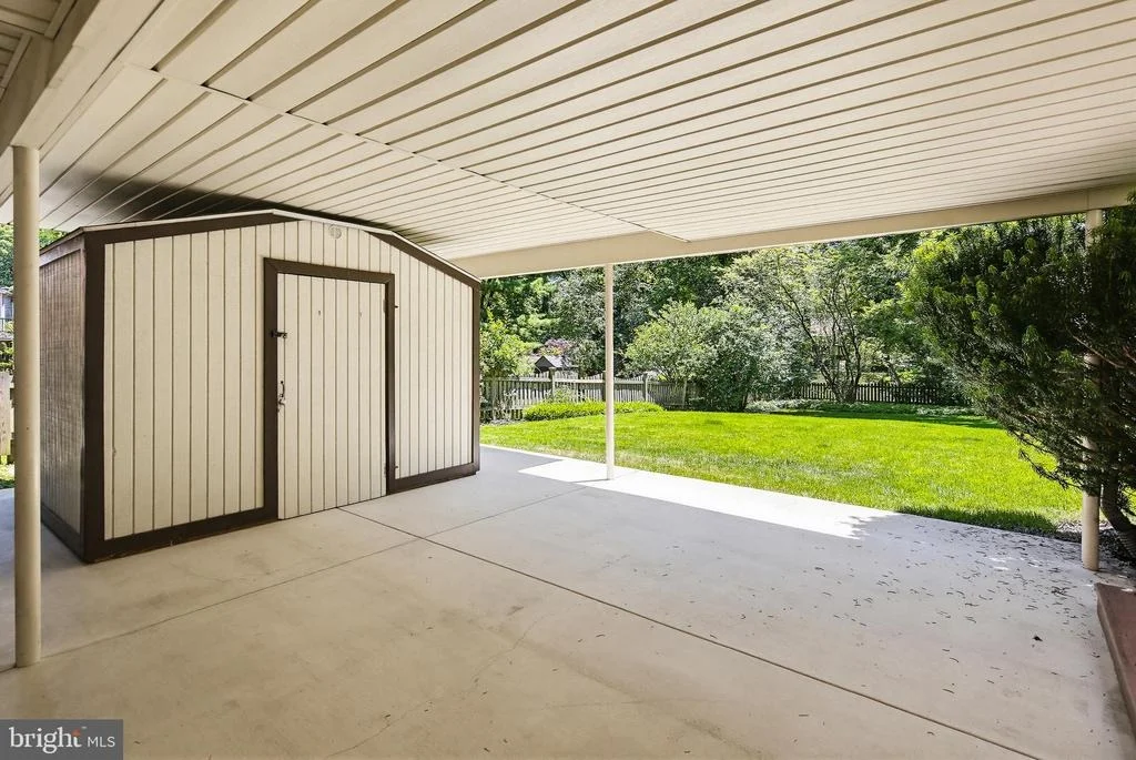 Photo of 504 WATERFORD ROAD