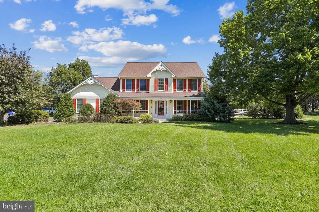 Photo of 301 CONE BRANCH DRIVE