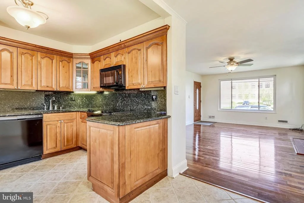 Photo of 3308 WELLER ROAD