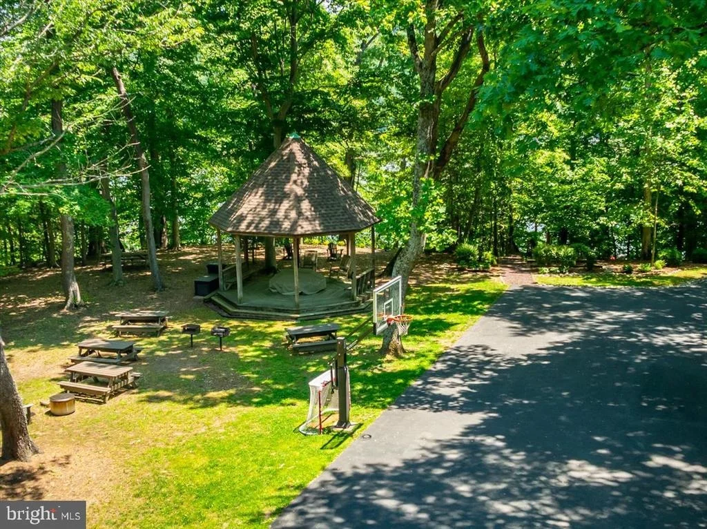 Photo of 534 POST OAK ROAD