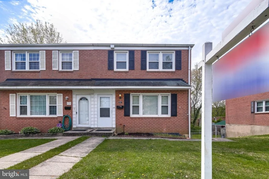 Photo of 937 GROVEHILL ROAD