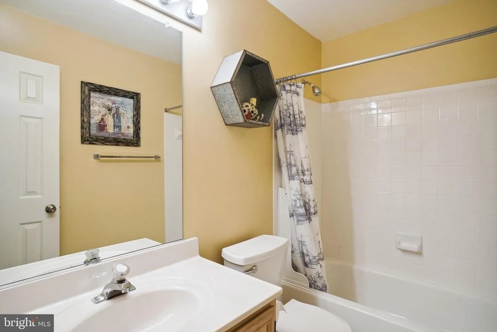 Photo of 5230 KINGSBROOK DRIVE