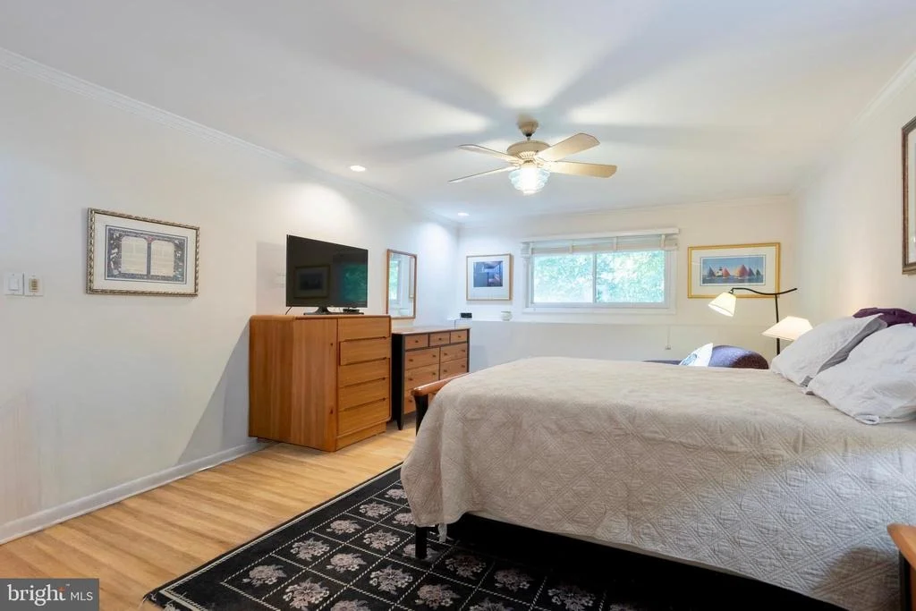 Photo of 2400 SUGARCONE ROAD