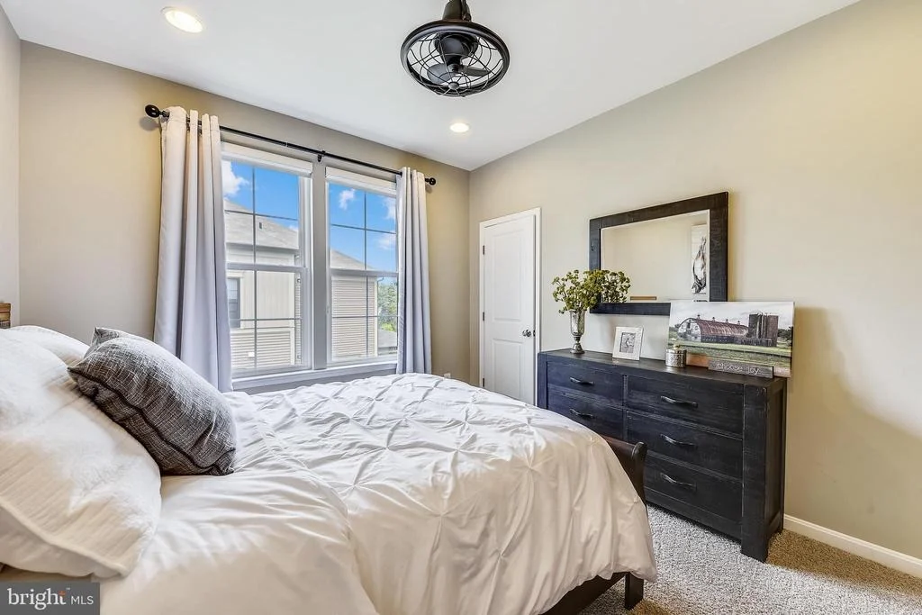 Photo of 23502 EPPERSON SQUARE