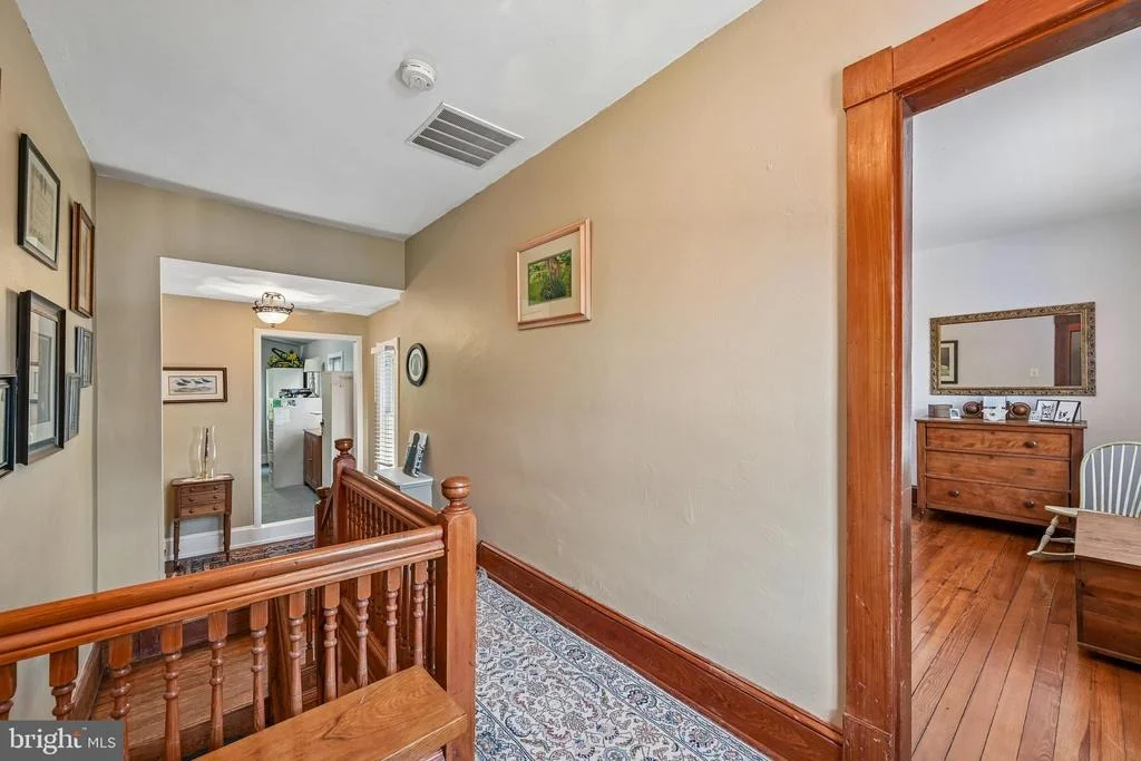 Photo of 20925 CLARKSBURG ROAD
