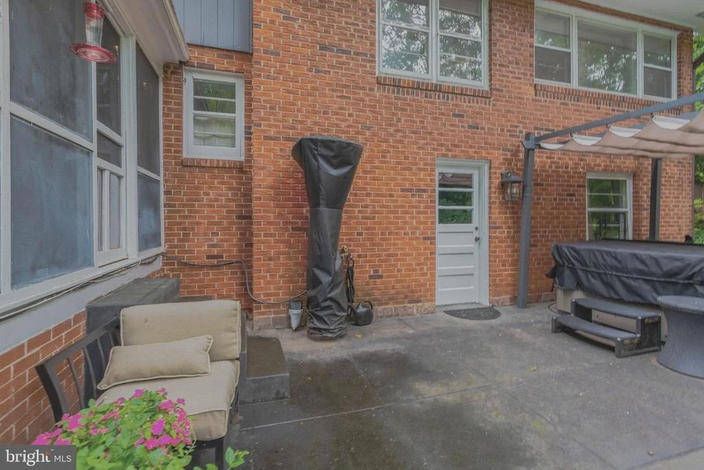 Photo of 9809 ASHBY ROAD
