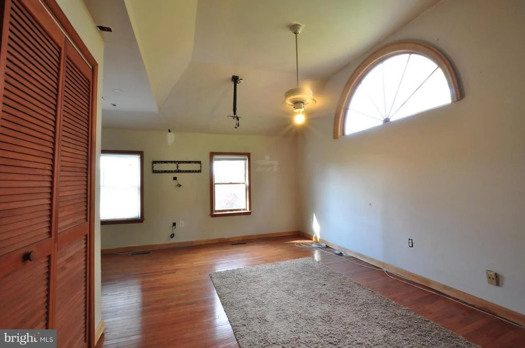 Photo of 24115 STRINGTOWN ROAD