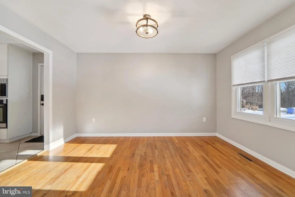 Photo of 3942 SUGARLOAF DRIVE