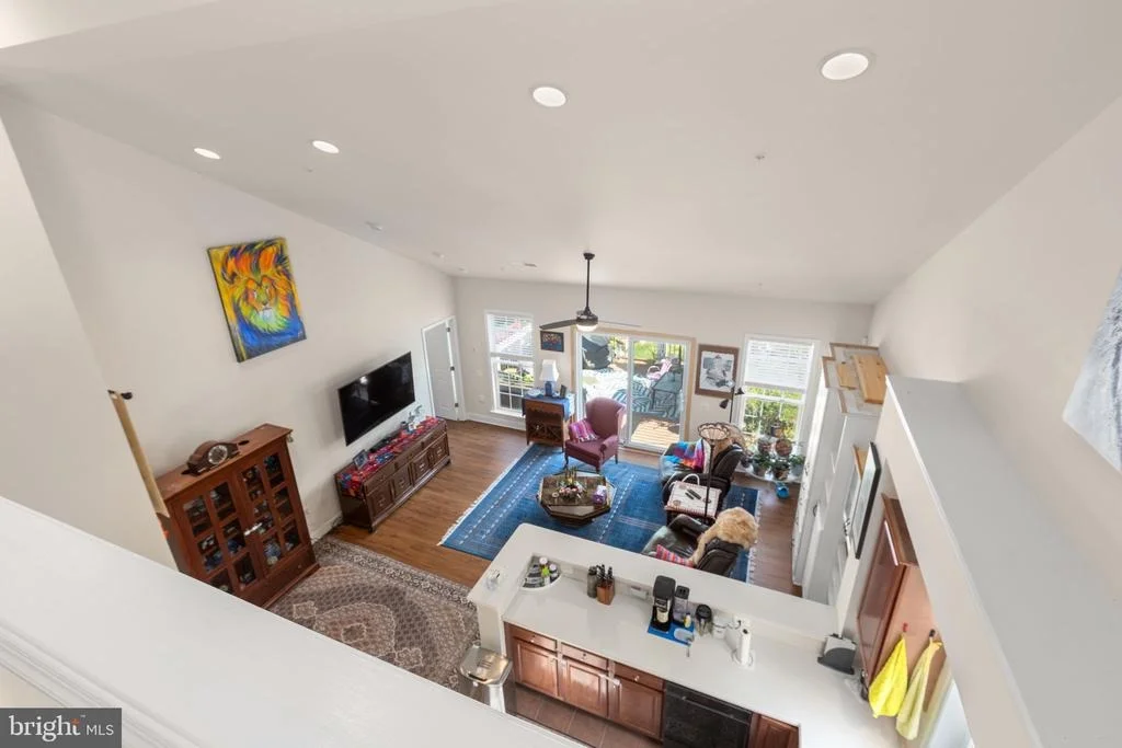 Photo of 6 WHALEBACK LANE