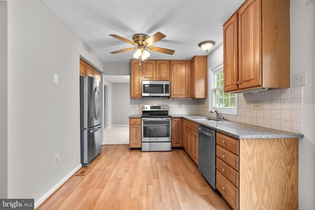 Photo of 9571 KINGS GRANT ROAD