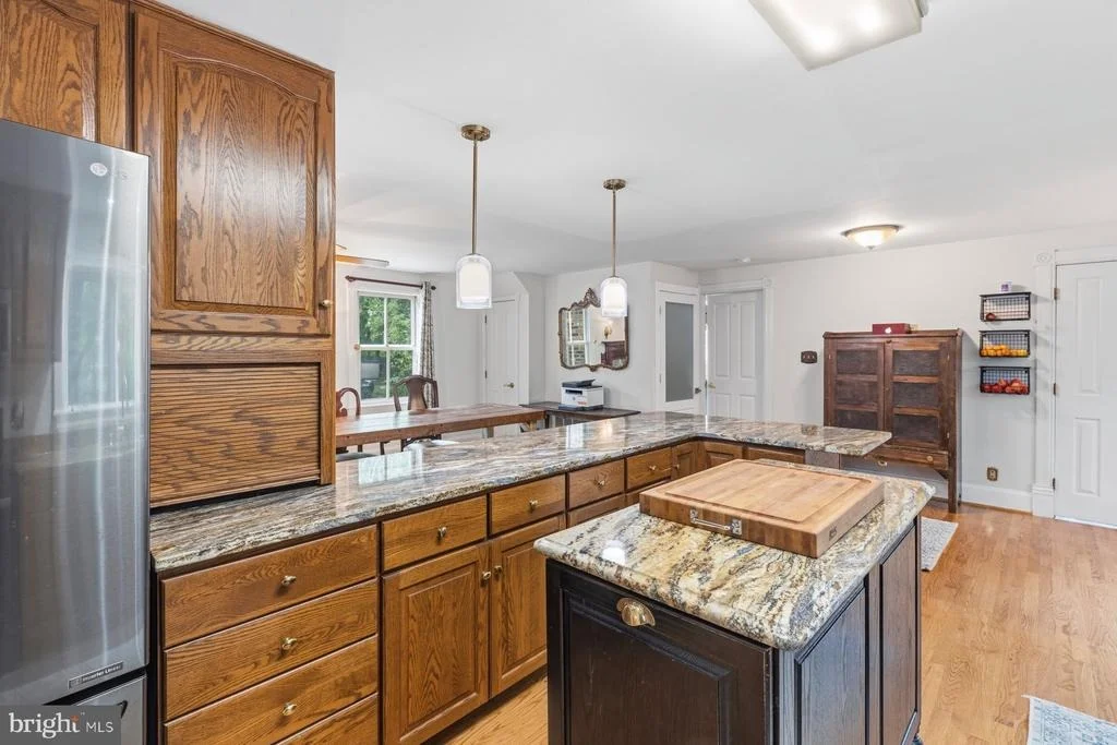 Photo of 1105 MONTGOMERY STREET
