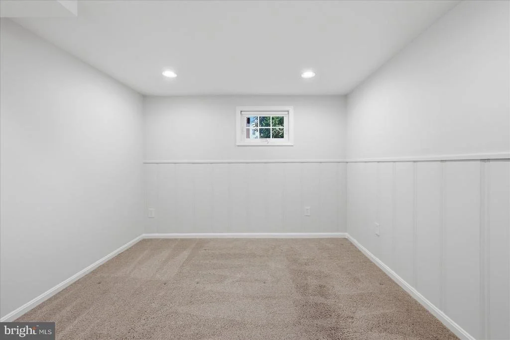 Photo of 4444 20TH ROAD N