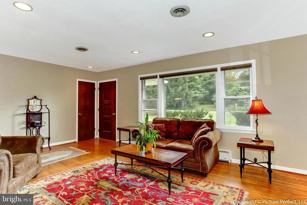 Photo of 28308 HONEYSUCKLE DRIVE