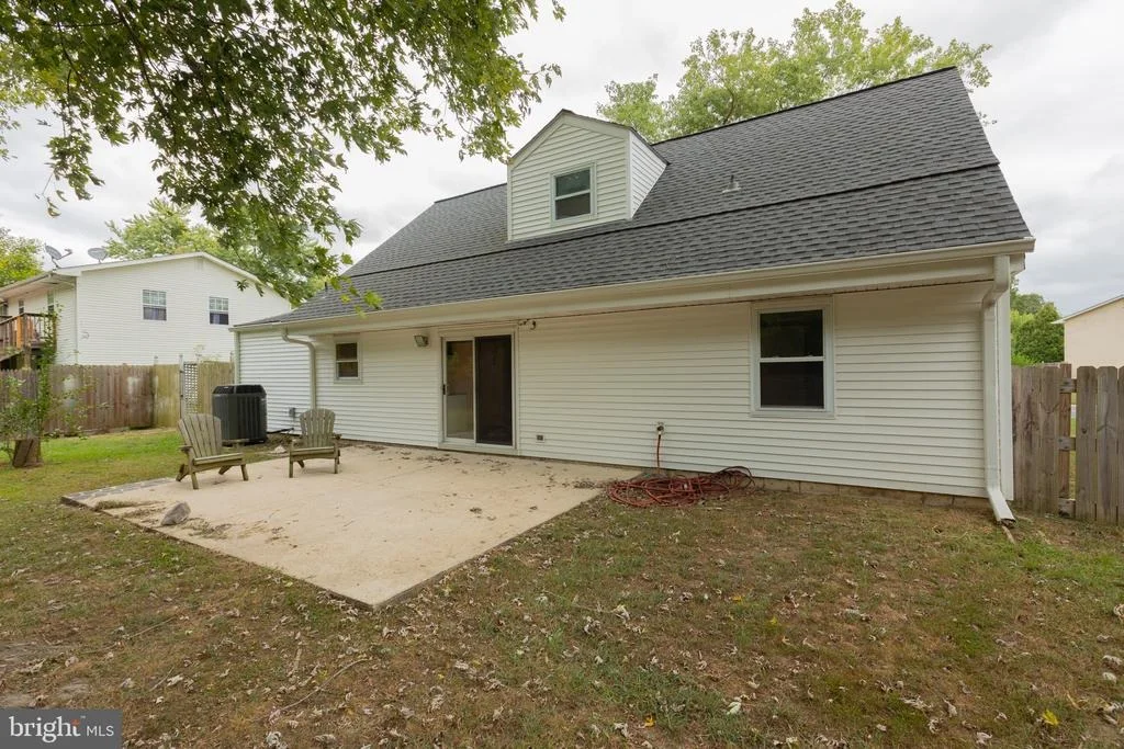 Photo of 706 UNIVERSITY DRIVE