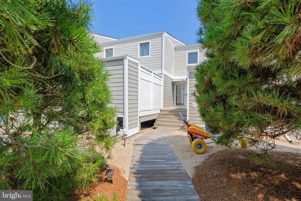 Photo of 21 PILOT POINT