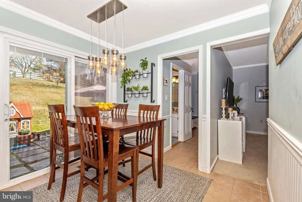 Photo of 10940 MIDDLEBORO DRIVE