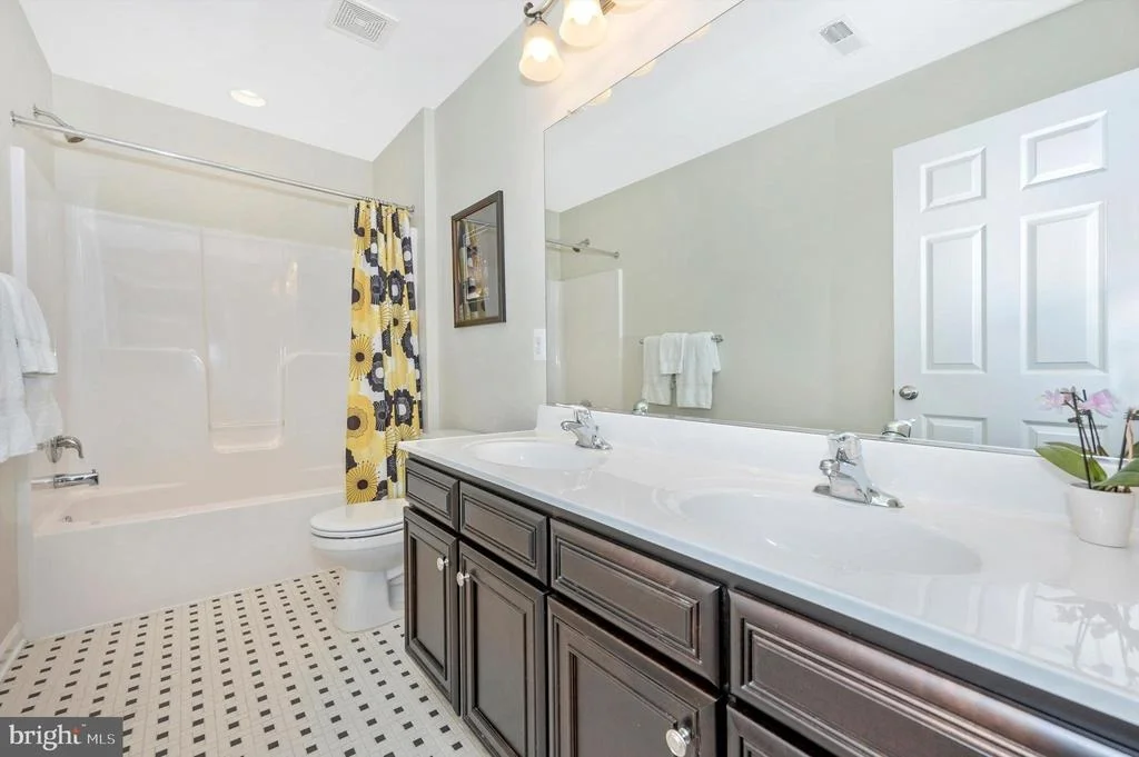 Photo of 5297 MAITLAND TERRACE