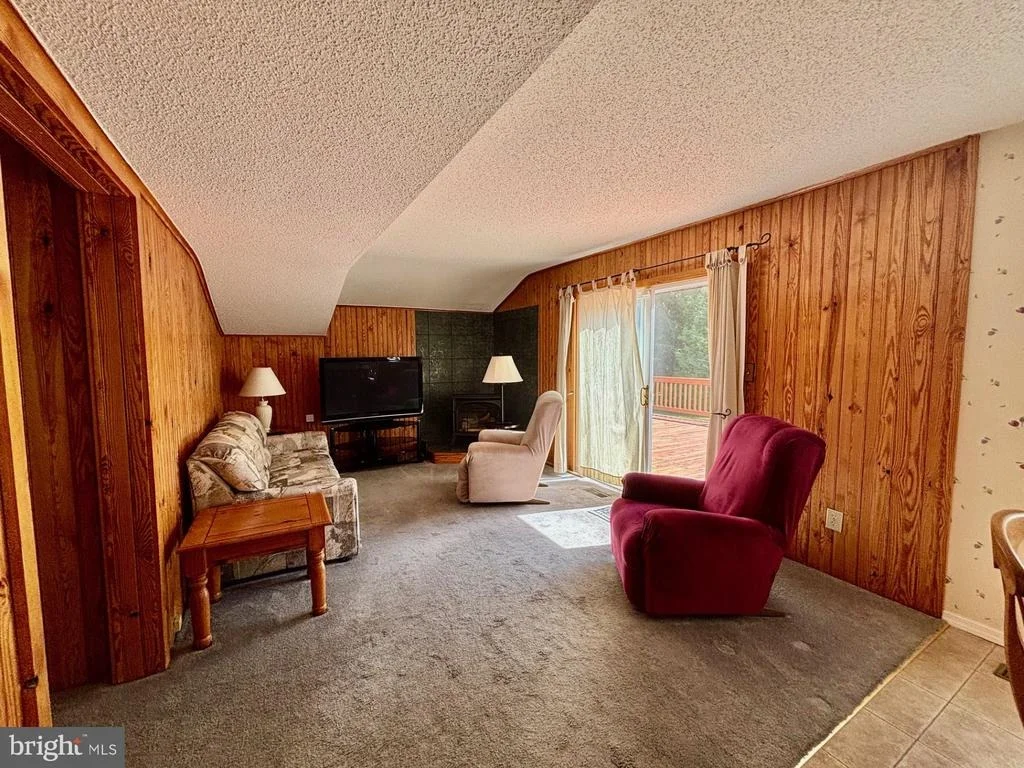 Photo of 20 BOCK BOULEVARD