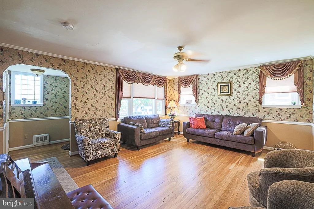 Photo of 3910 LABYRINTH ROAD