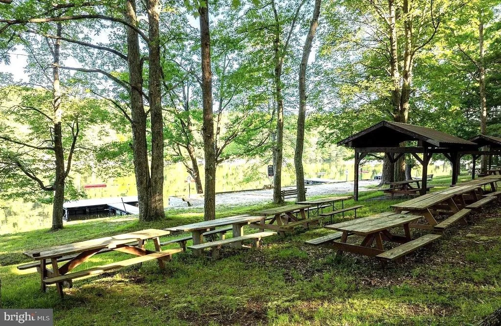 Photo of 185 HIDDEN VALLEY LANE