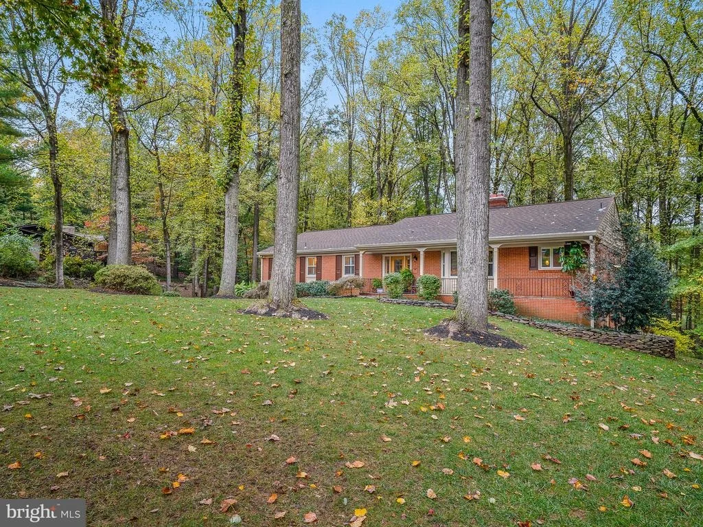 Photo of 17509 SKYLINE DRIVE