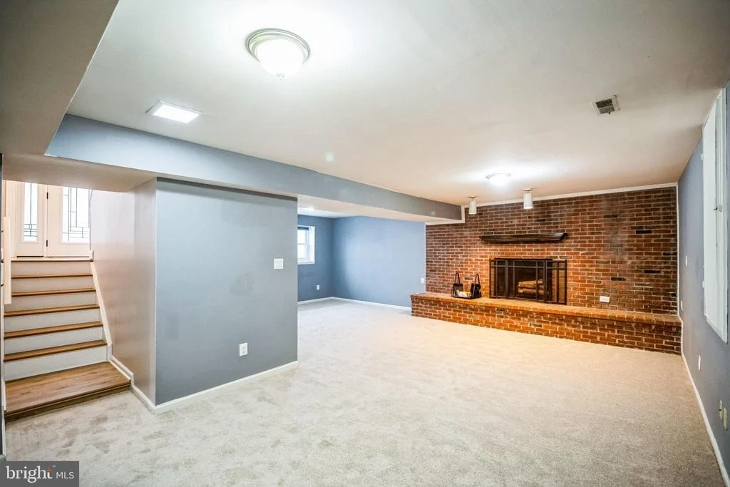 Photo of 16080 DEER PARK DRIVE