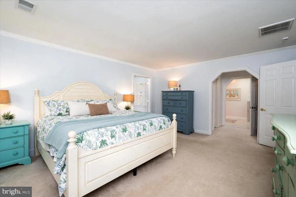 Photo of 534 POST OAK ROAD