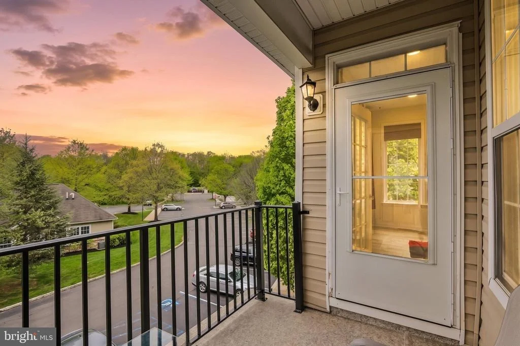 Photo of 121 KYLE WAY