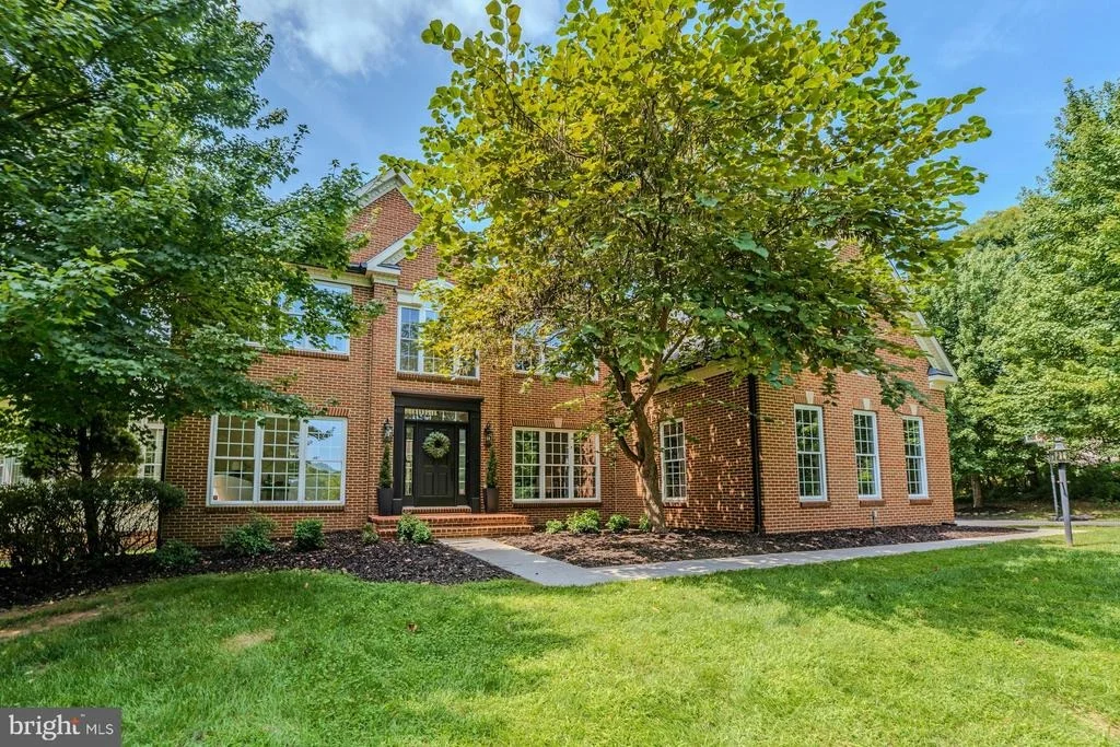 Photo of 17301 ROUNDMONT PLACE
